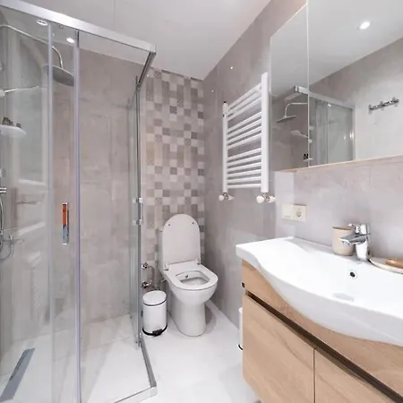 아파트 Elegant, Spacious, Quiet 3br Near Historic Center *