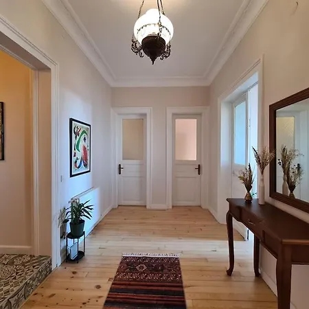아파트 Elegant, Spacious, Quiet 3br Near Historic Center *