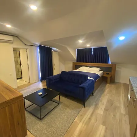 Hotel Guest 5*
