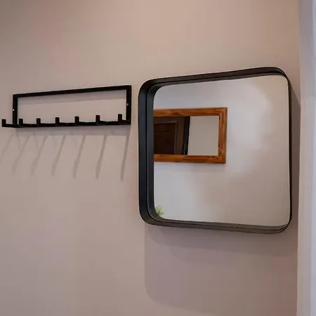 High-ceiling 3-bedroom Apartment