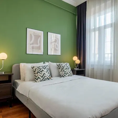 Apartment High-ceiling 3-bedroom Istanbul