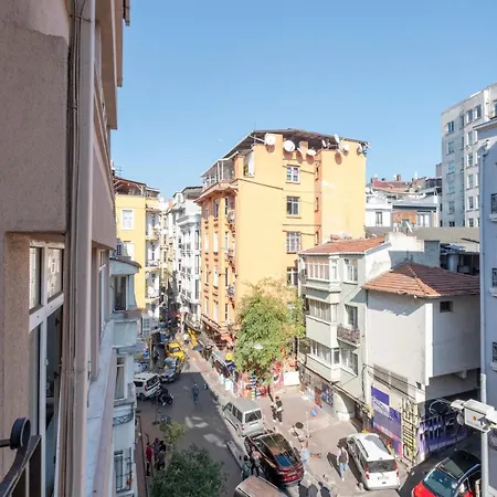 Apartment High-ceiling 3-bedroom Istanbul