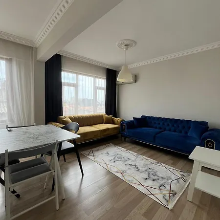 Sari Apartament