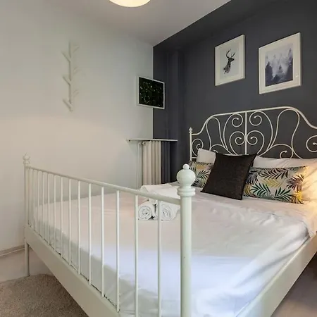 Cihangir Apartmenst Apartamento Estambul