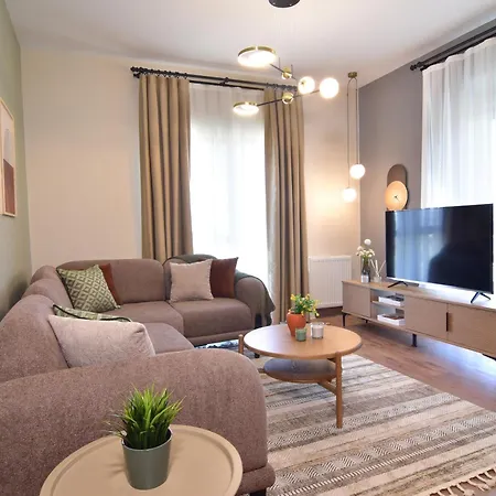 10th Floor Brand New Complete İstanbul