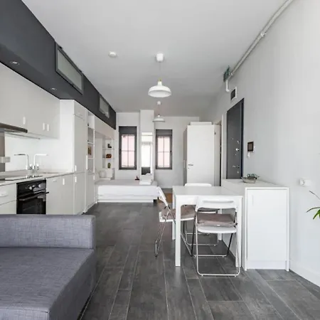 Gorgeous W Stunning Views Patio! #361 아파트 *