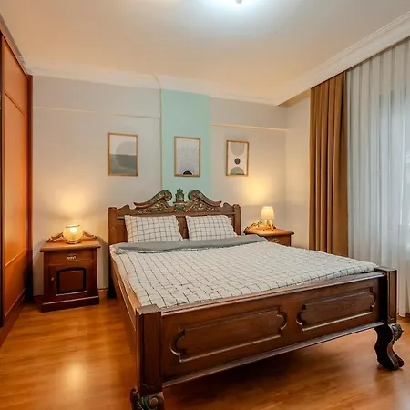 Bosphorus View 5br Duplex * Istanbul