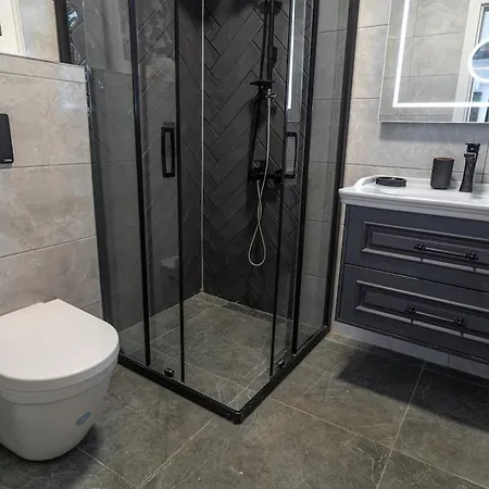 Apartament Luxury 1br Duplex With Terrace & Office In Tomtom Stambuł