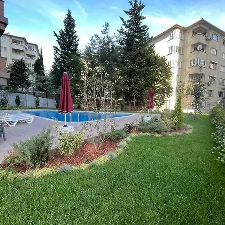 Bostanci Luxury 2 Bedroom With Pool * Istambul