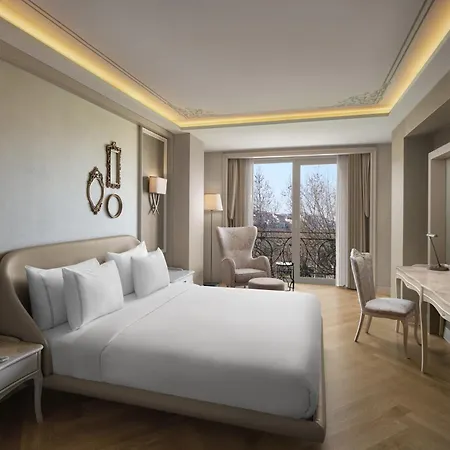 Lazzoni Hotel 5*