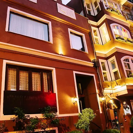 Bed & Breakfast Faik Pasha 4*