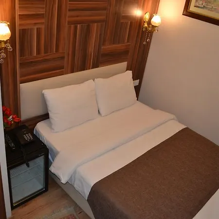New Fatih Hotel