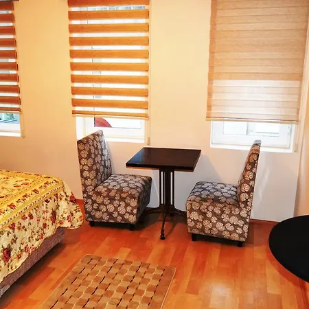 Palyaco House Hotel