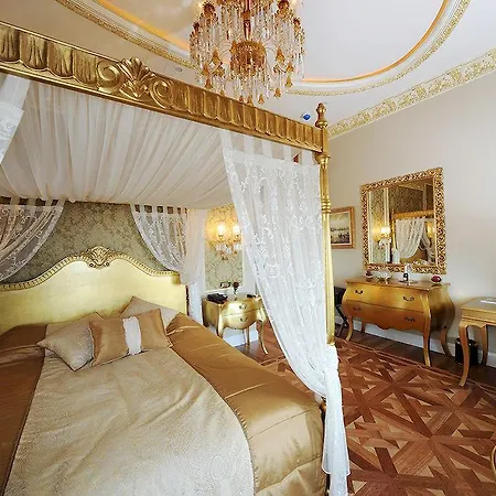 Maroon Bosphorus Otel 5*