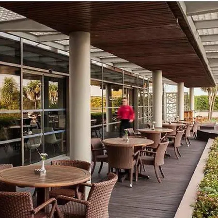 Отель Ibis Zeytinburnu 3*