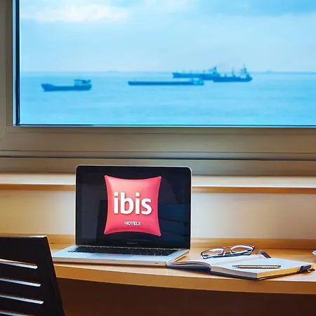 Отель Ibis Zeytinburnu Стамбул