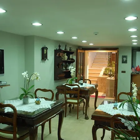 Sphendone Hotel
