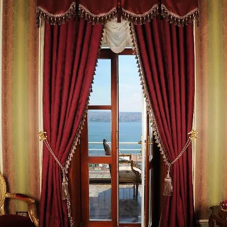 Maroon Bosphorus Otel 5*