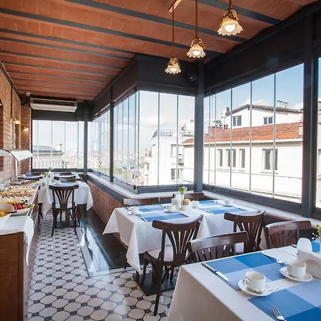 Pera Parma 4* Istambul