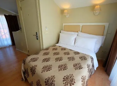 Astan Taksim Otel 3*