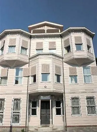 Otel Beylerbeyi Palace 2*