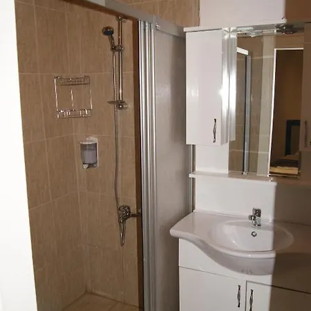 Yesilkoey Airport Hotel