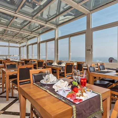 Hotell Piya Sport 4*