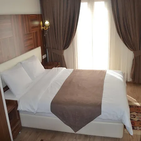 New Fatih Hotel