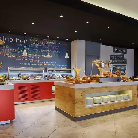 Отель Ibis Zeytinburnu Стамбул