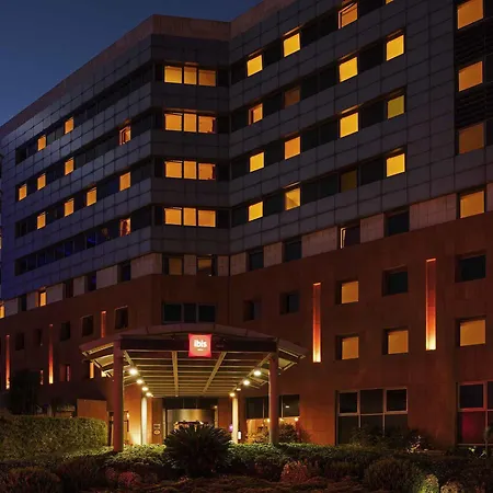 Отель Ibis Zeytinburnu