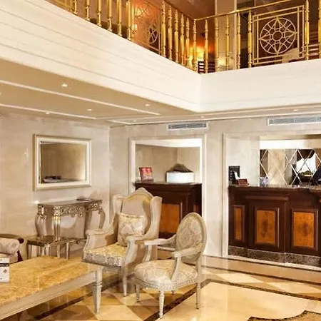 Hotell Grand Halic Goldenhorn 4*