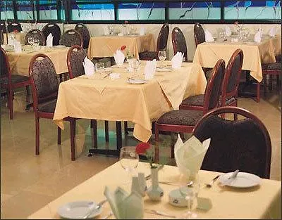 Hotel Aden 3*