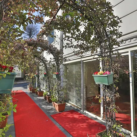 Malta Bosphorus Hotel 3*