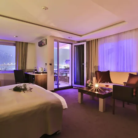Malta Bosphorus Hotel Istanboel