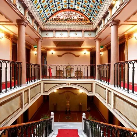 Sultanahmet Palace 4*