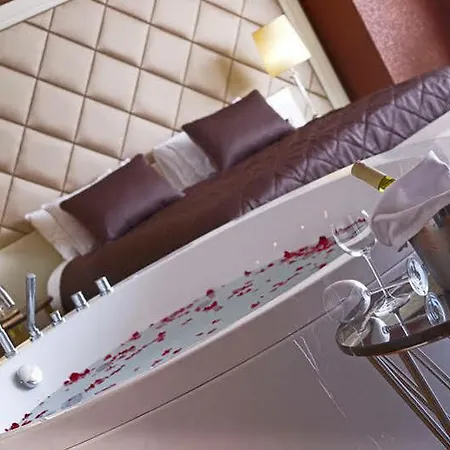 Taba Luxury And Стамбул