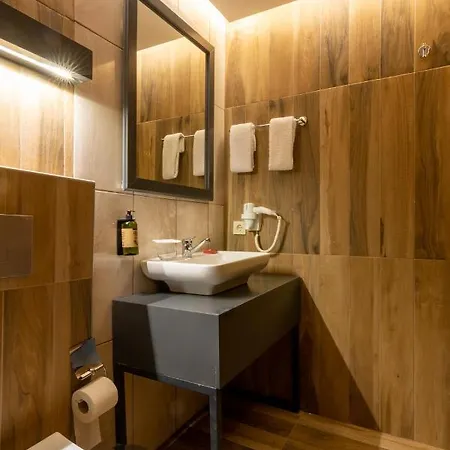 Otel Rush 3*