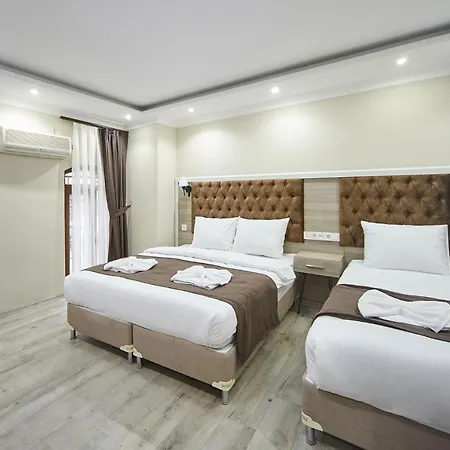 Luna Taksim Aparthotel 2*