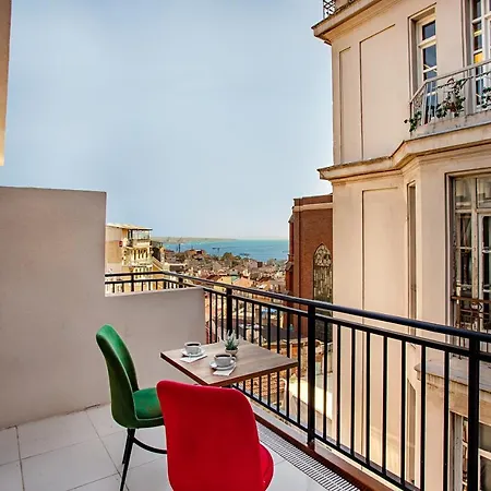 West Palace Hotel