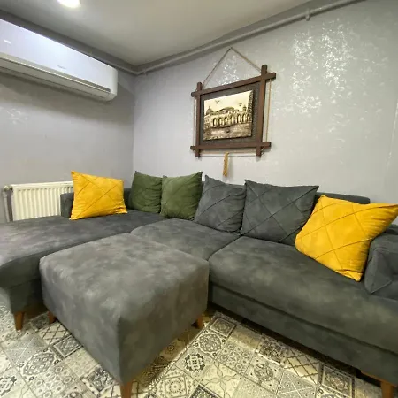 Orange Airport Hotel 3*