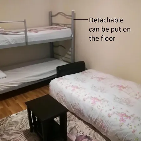 Shared House With Private For Rent In Uskudar Near Seaside, Very Accessible To All Transportations Homestay *
