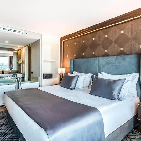 Opera Bosphorus - Preferred And