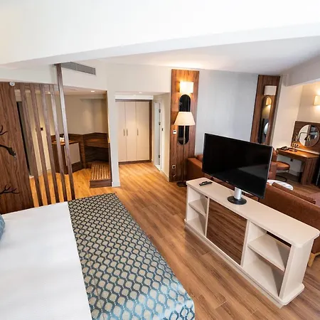 Grand Sirkeci Otel 4*