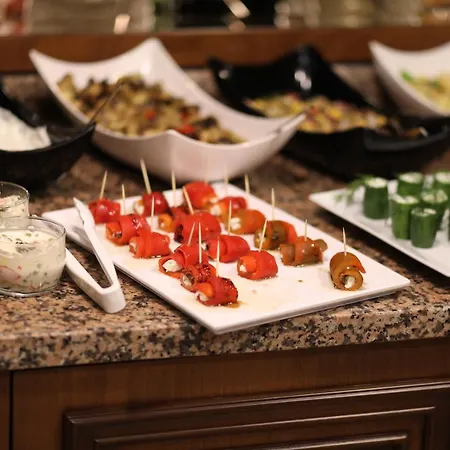 Meserret Palace - Special Category Hotel 4*