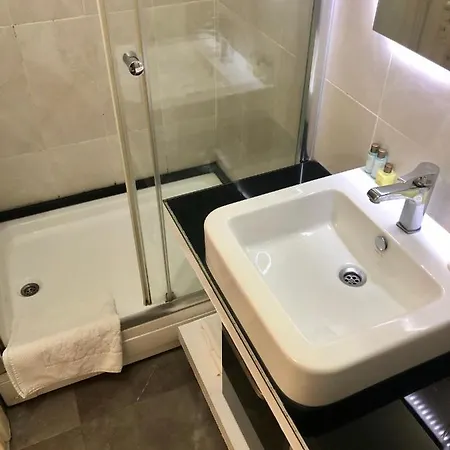 Era Palace 2*