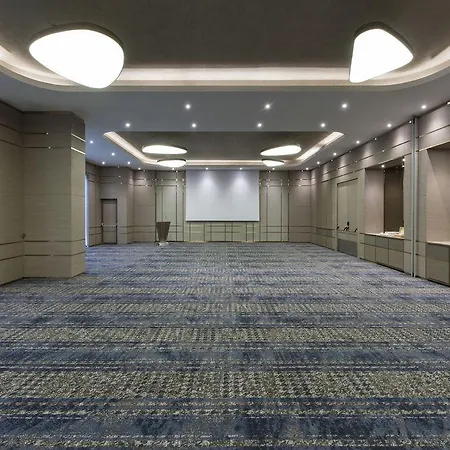 Hotel Renaissance Polat