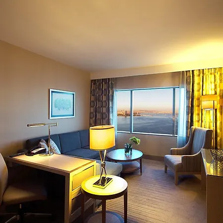 Renaissance Polat Estambul