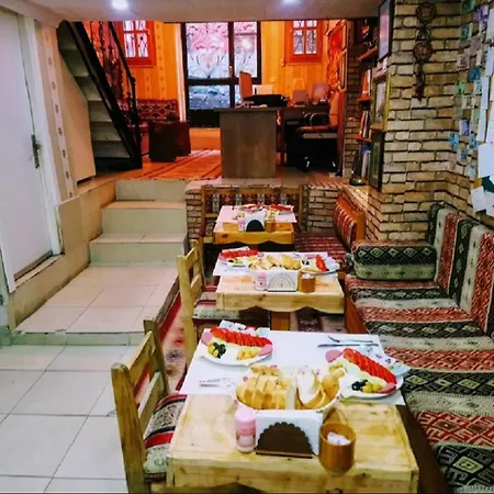 Aparthotel Otantik 5*