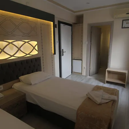 Grand Liza Hotel Istanbulská provincie