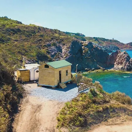 Darni Karavan Kamp alanı *